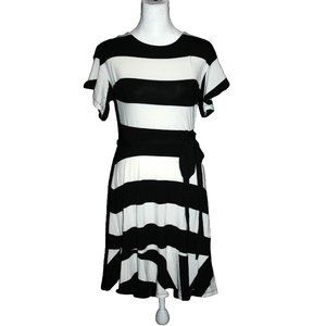 Loft Fit & Flare Black White Striped Short Sleeve Belted Dress Size 2